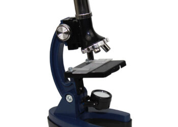 Яким має бути мікроскоп для молодших класів